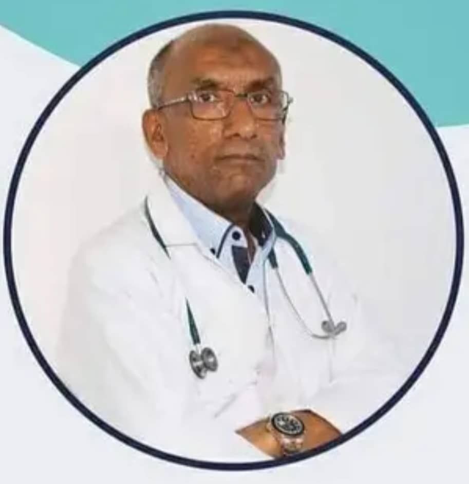 إحجز موعد مع الدكتور خليل بازرعه اخصائي  اطفال وحديثي الولادة  عبر تطبيق ميداوي